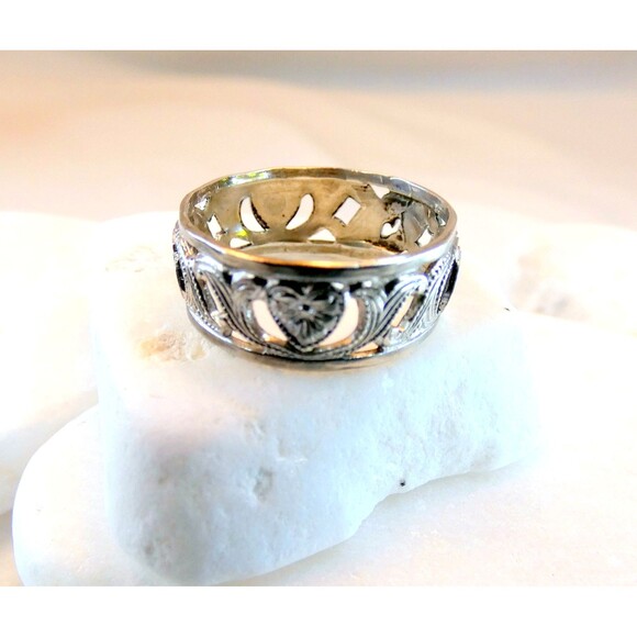 VTG Sterling Silver Floral Heart Ring Band Ornate Scrollwork Sz 7 - Picture 4 of 6